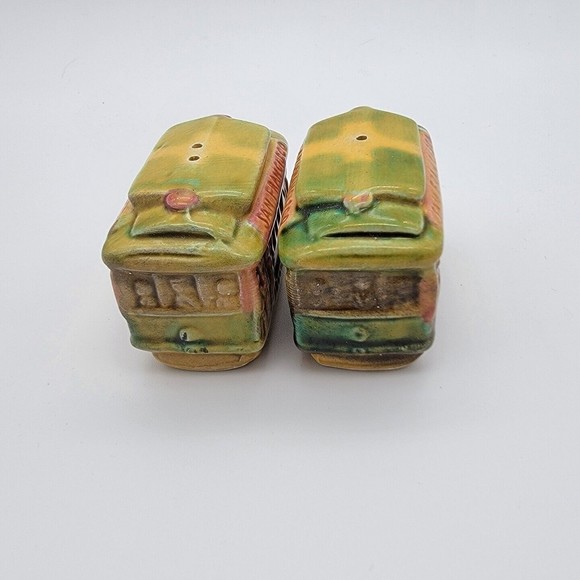 SNCO Imports 1960's Salt & Pepper Shakers San Francisco Trolley Cars Ceramic - Picture 2 of 4